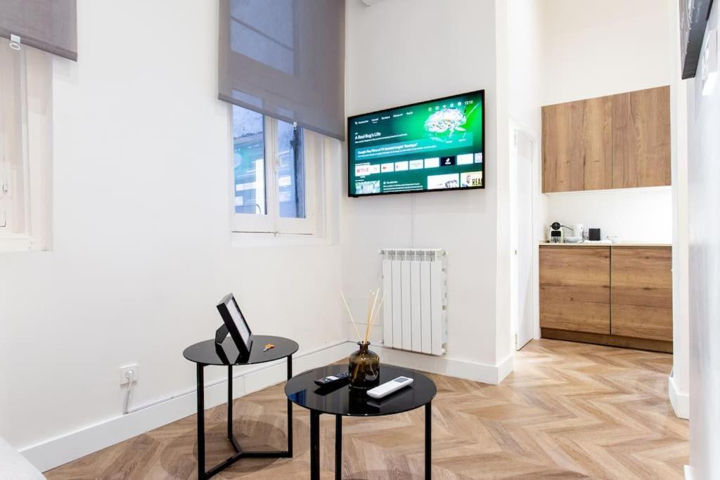 #4 Style Apt In City Center Apartment